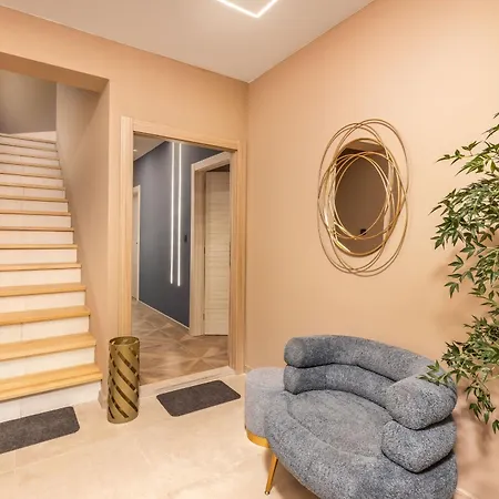 アパート Adastra With Private Parking And Sea View *